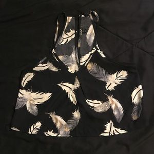 Feather print flowy crop top